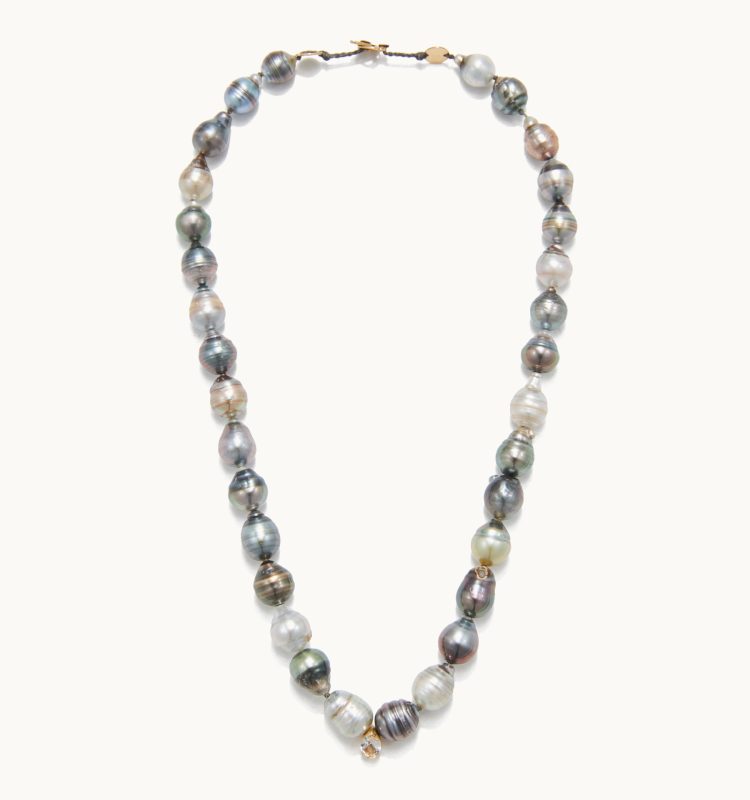 Noire Lumiere Necklace