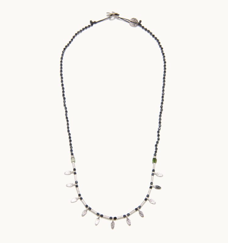 Zinnia – Stone Necklace